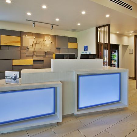 Holiday Inn Express And Suites South Hill By Ihg Екстериор снимка