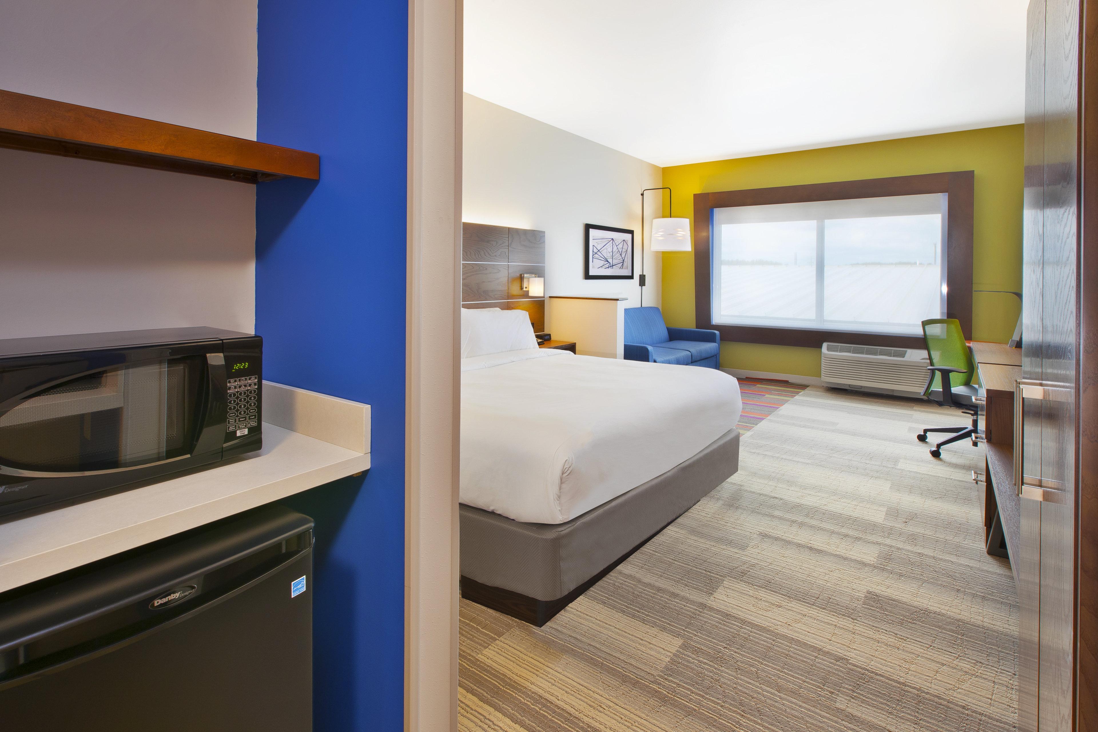 Holiday Inn Express And Suites South Hill By Ihg Екстериор снимка