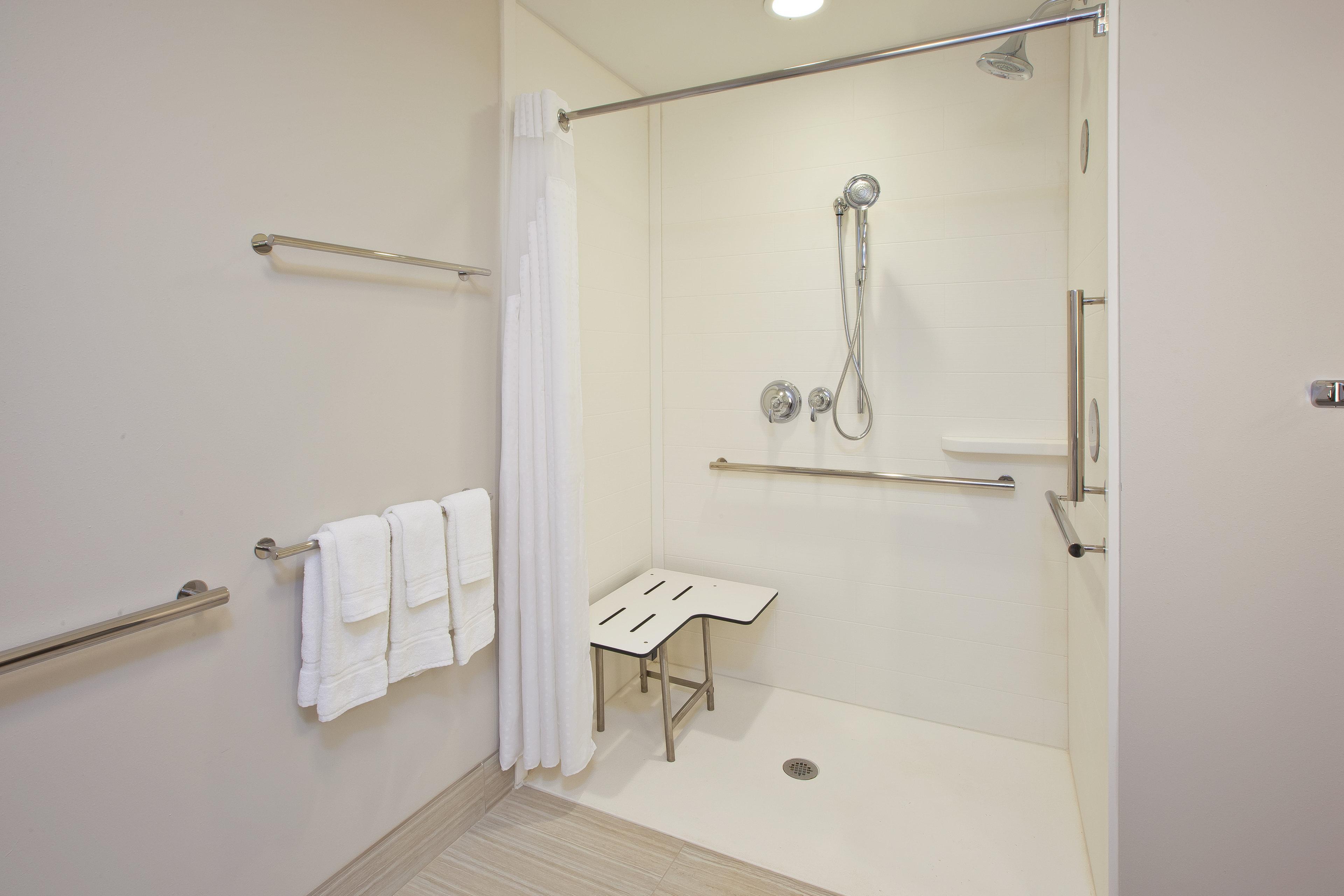 Holiday Inn Express And Suites South Hill By Ihg Екстериор снимка