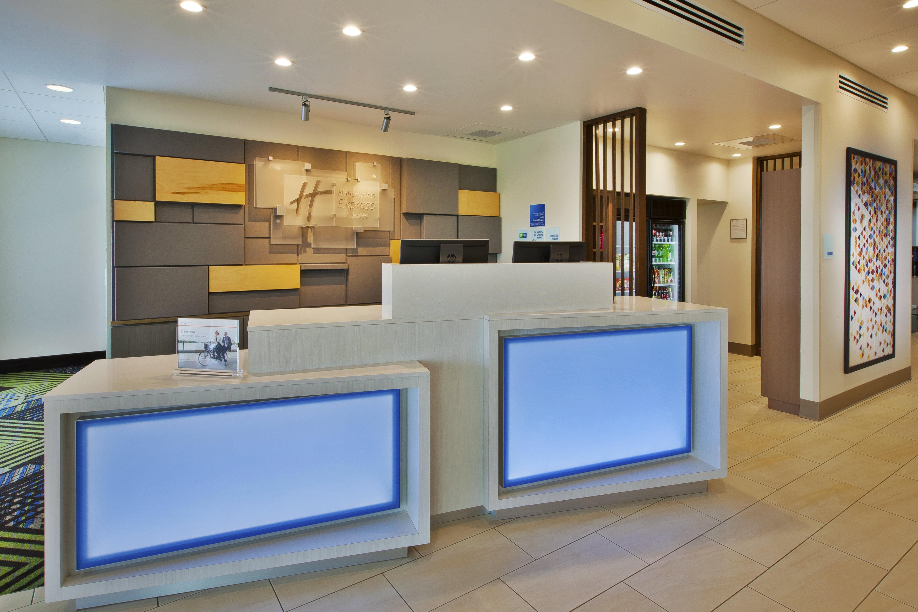 Holiday Inn Express And Suites South Hill By Ihg Екстериор снимка